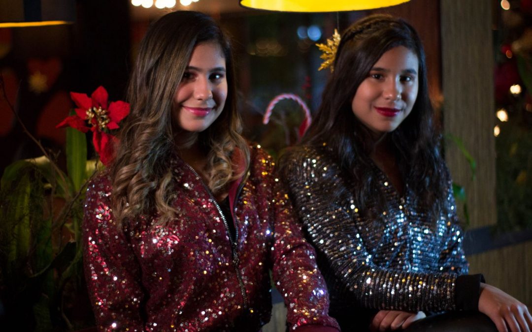 Patricia y Paola Gelvez, dos adolescentes apasionadas por la música